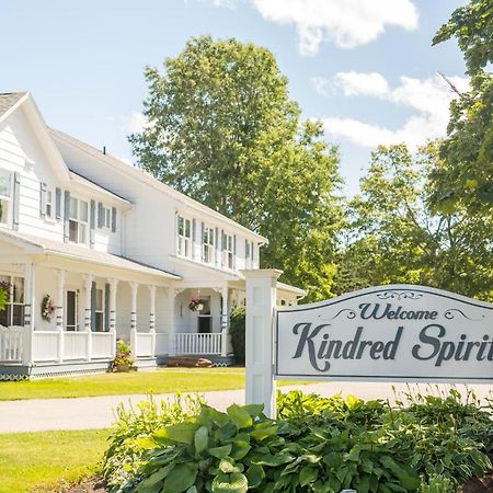 Kindred Spirits Country Inn And Cottages Cavendish Exterior photo
